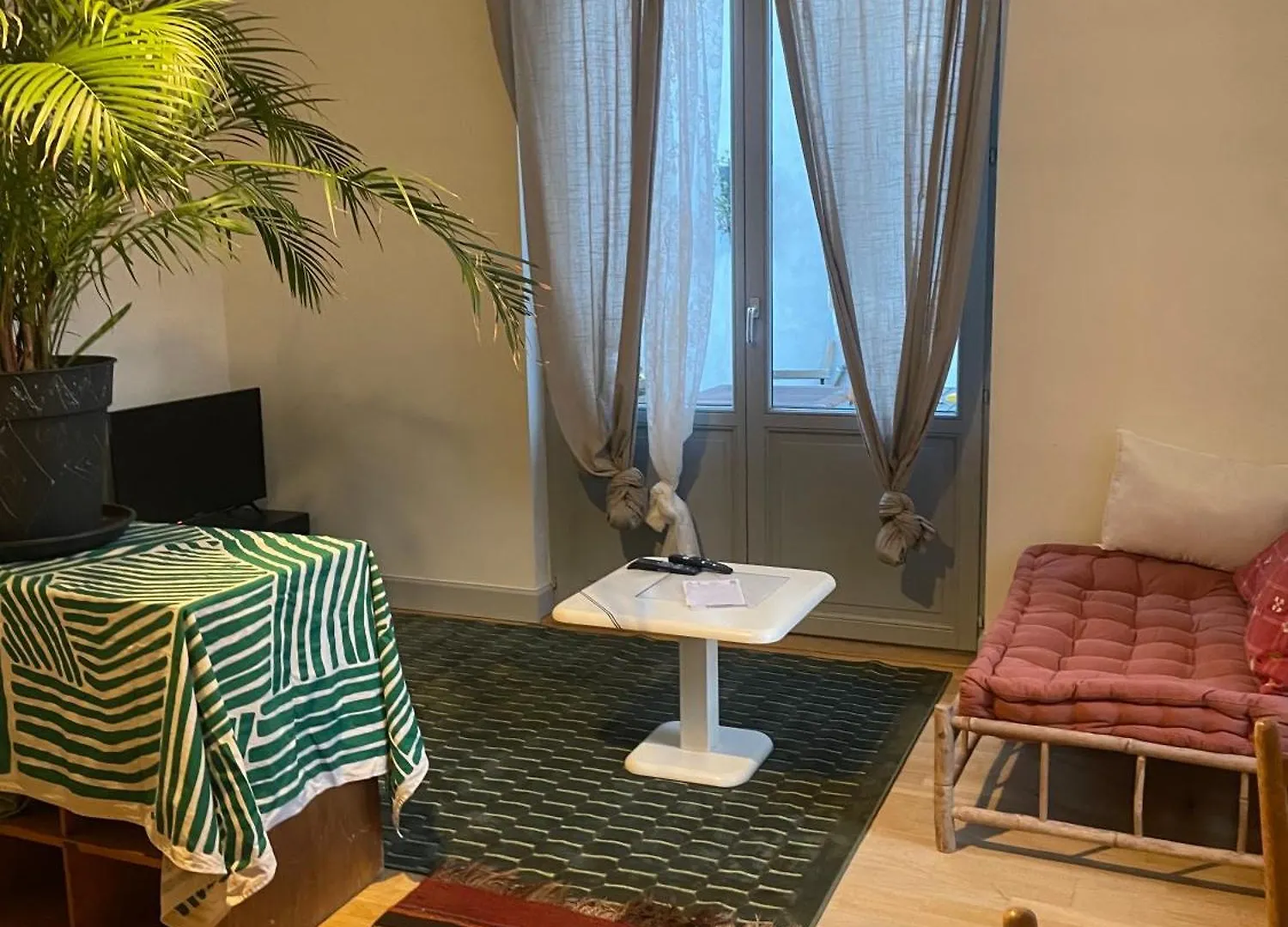 Апартаменты Chez Loys Брюссель